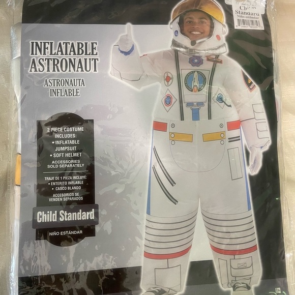 Inflatable Astronaut Costume - Picture 1 of 3